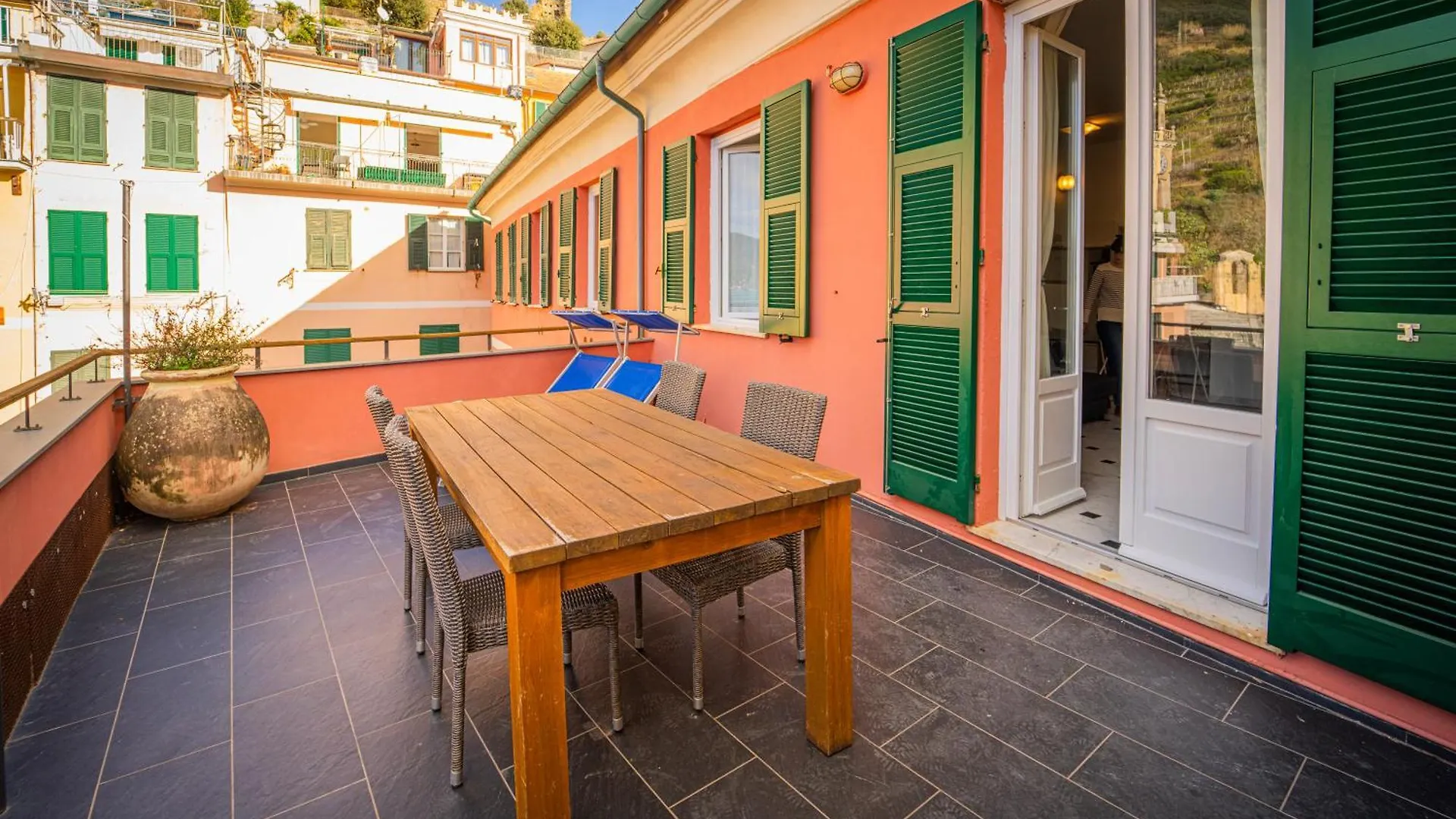 La Casa Di Eroico Vino Aparthotel Vernazza